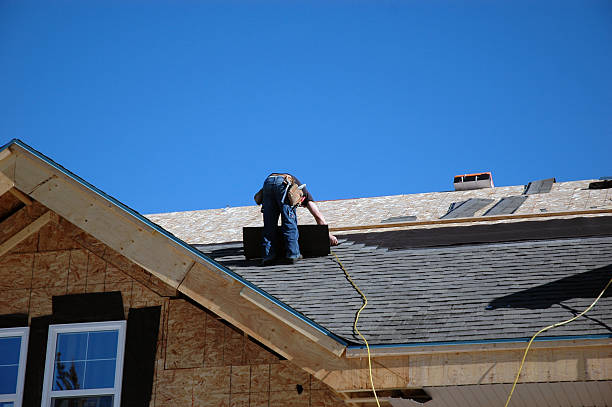 Quick and Trustworthy Emergency Roof Repair Services in Poquonock Bridge, CT