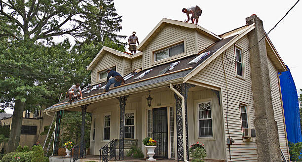 Best Best Roofing Contractors  in Poquonock Bridge, CT